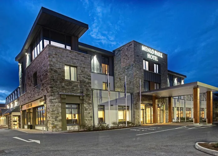 Hotel with view: Menlo Park Hotel