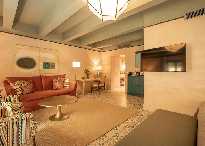 Luxe hotel: Hospes Las Casas Del Rey De Baeza, A Member Of Design Hotels
