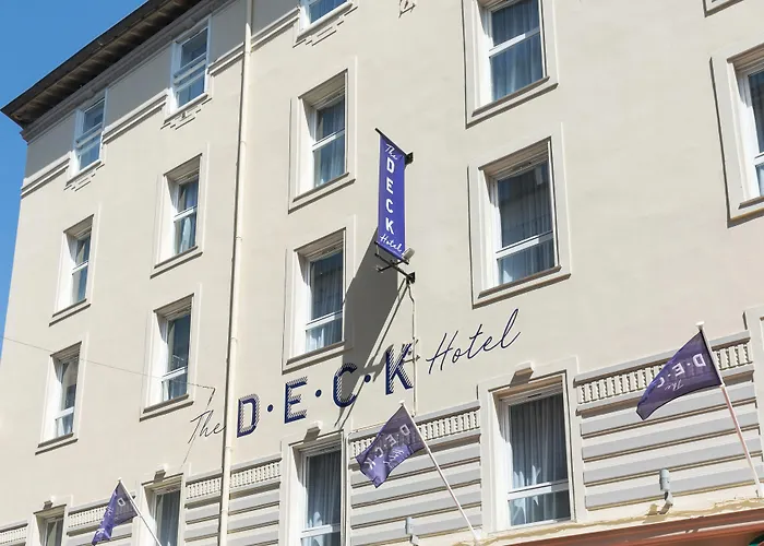 The Deck Hotel By Happyculture