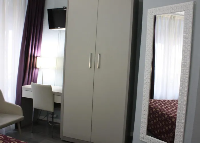 Hotel Excelsior
