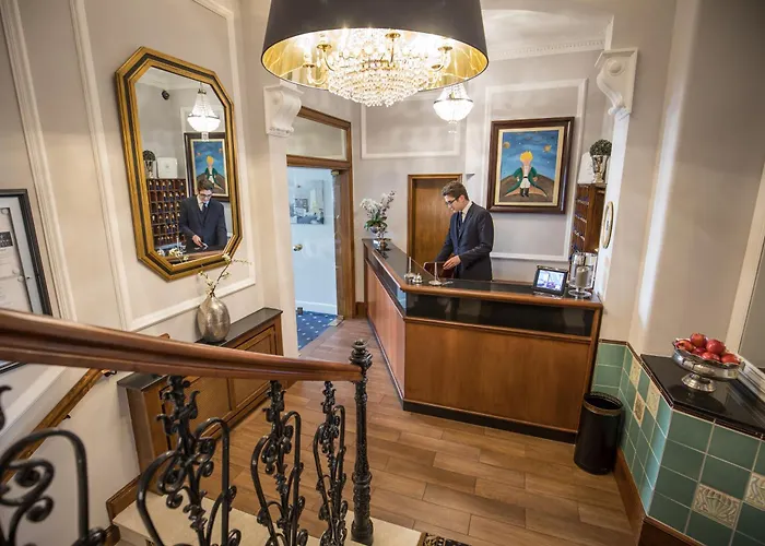 Luxury hotel only: Hotel Der Kleine Prinz