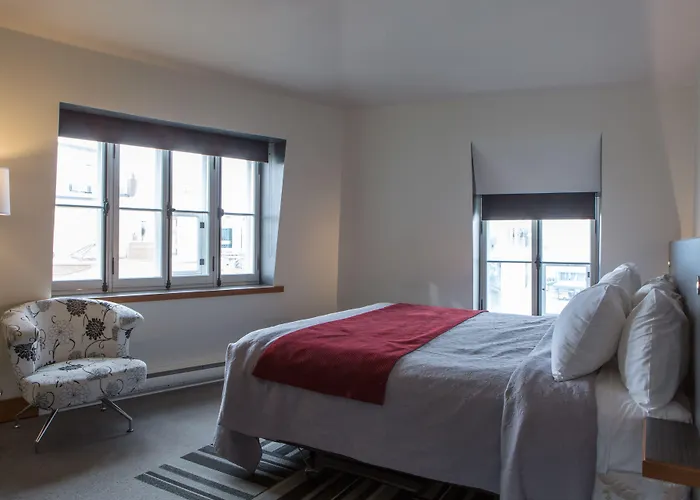 Romantic hotel: Hotel Le Saint-Paul