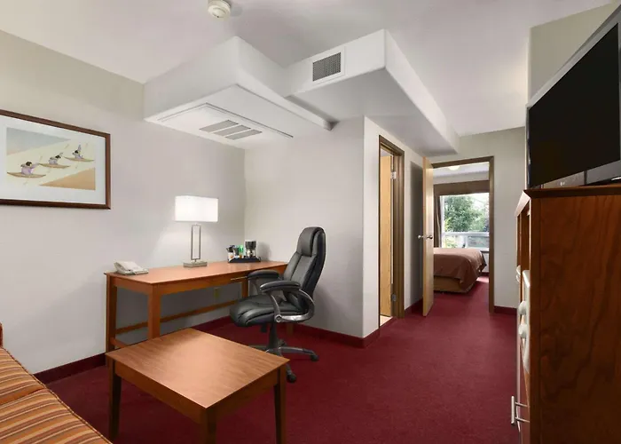 3 star hotel: Super 8 By Wyndham Yellowknife