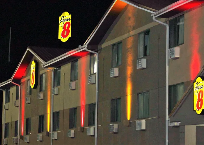 Hotel: Super 8 By Wyndham Tuscaloosa