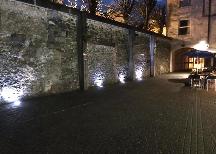 Tralee Benners Hotel