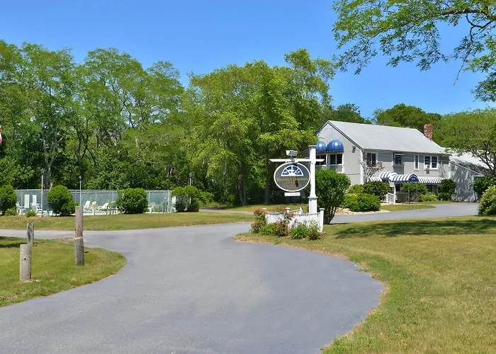 Motel: Captains Quarters Motel & Conference Center