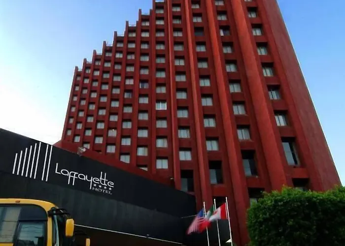 Pet Friendly hotel: Hotel Laffayette Ejecutivo