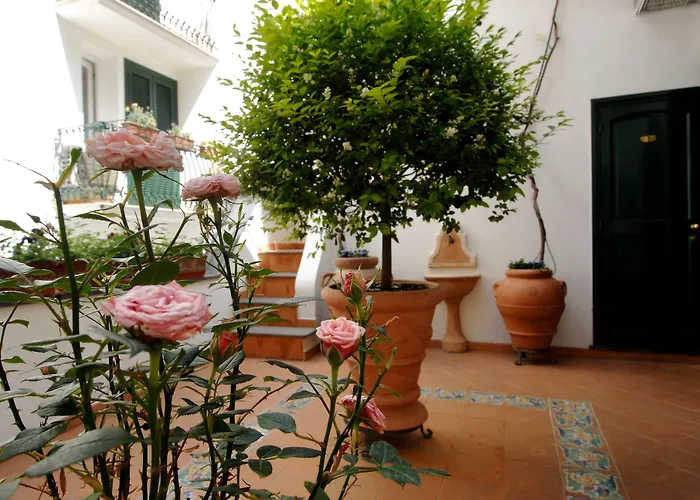 Hotel Antica Repubblica In Amalfi Center At 100Mt From The Sea