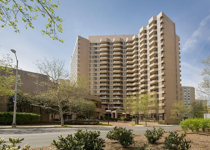 Oakwood Crystal City