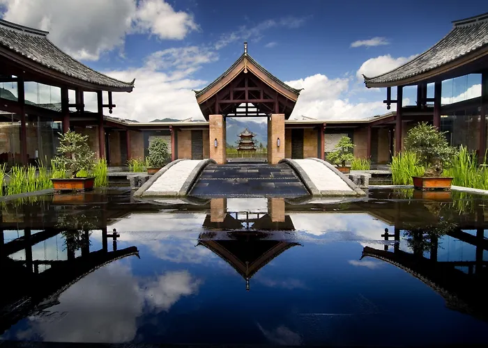 Hotel with Tennis: Banyan Tree Lijiang