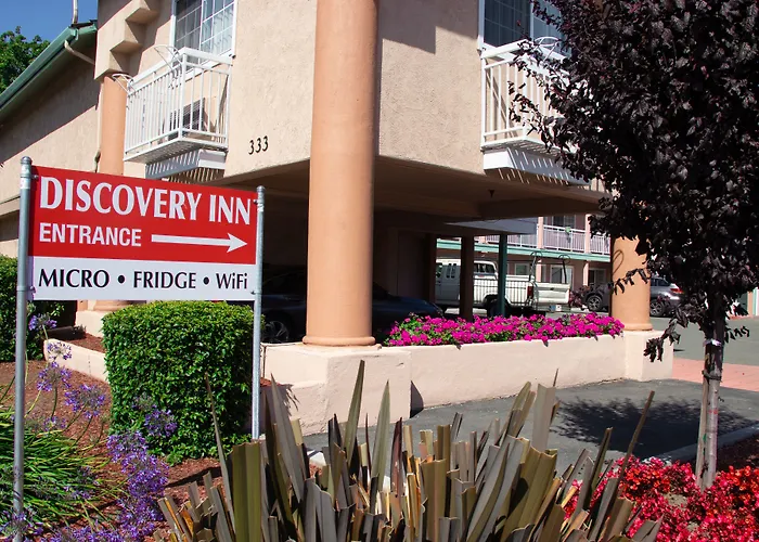 Motels Discovery Inn