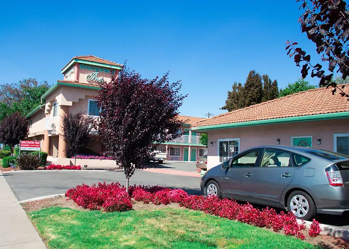Motels Discovery Inn