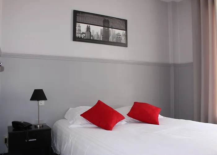 Brit Hotel Limoges Centre Gare - Hotel & Spa