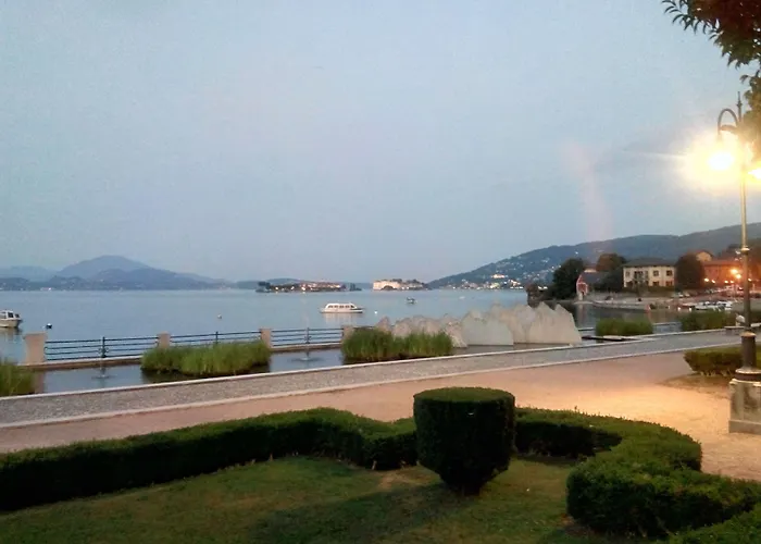 Hotel sulla spiaggia: Hotel Azalea