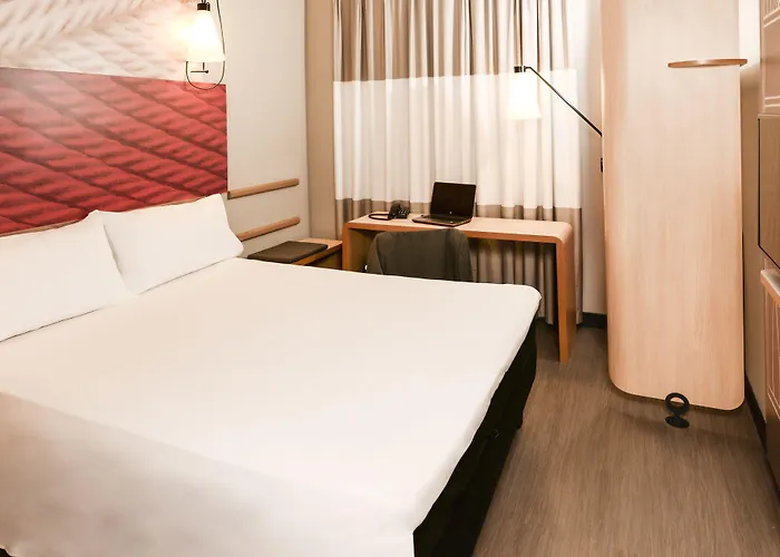 ibis Campo Grande