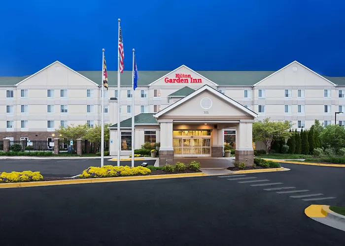 Hotel with pool: Hilton Garden Inn Annapolis