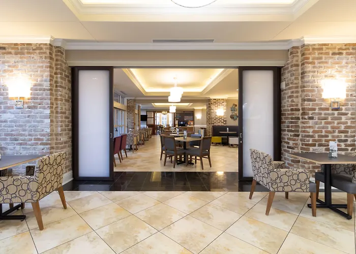 Holiday Inn Express Savannah - Historic District