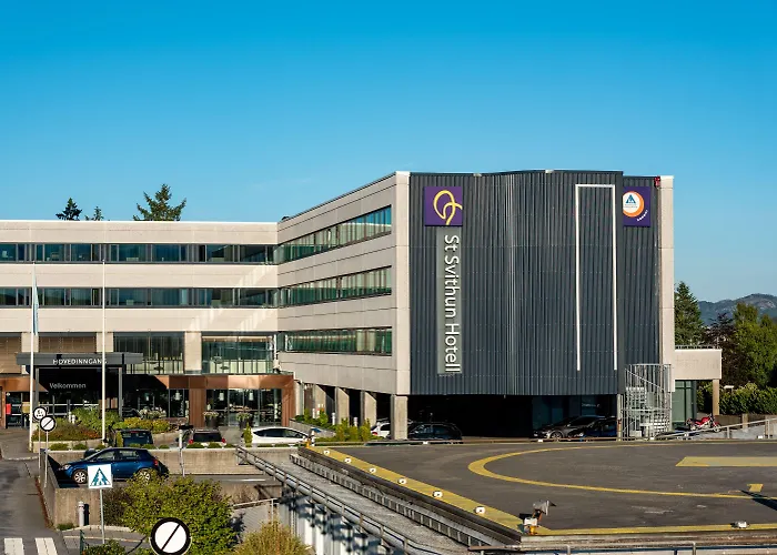 3 star hotel: St Svithun Hotel