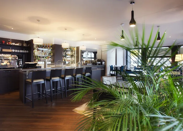 Hotel Le Berry Saint-Nazaire