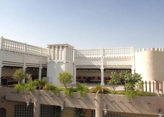 Al Liwan Suites