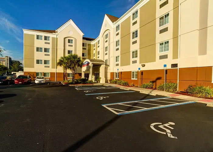 Luxury hotel only: Candlewood Suites Fort Myers Interstate 75 By Ihg