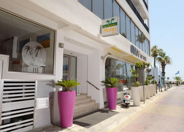 Les Palmiers Beach Boutique Hotel&Luxury Apartments