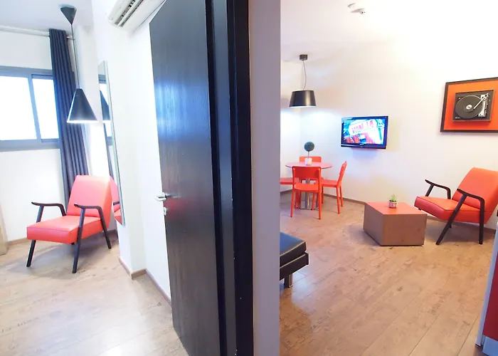 Pet Friendly hotel: Ben Yehuda Apartments