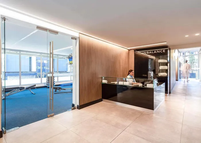4 star hotel: Novotel Santiago Providencia