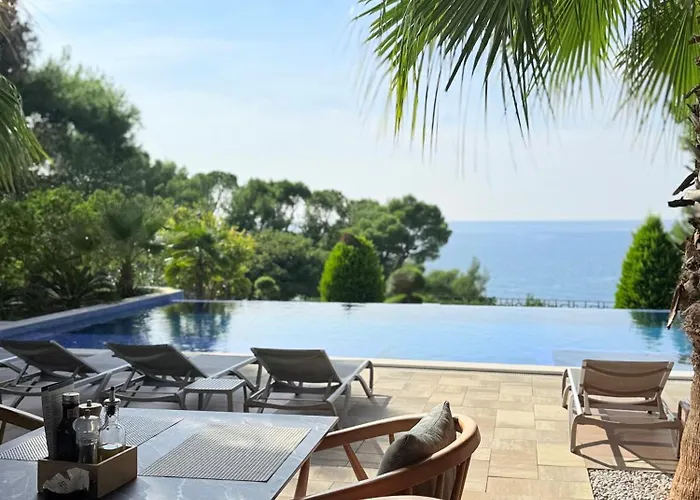 Boutique hotel only: Pino Boutique Hotel