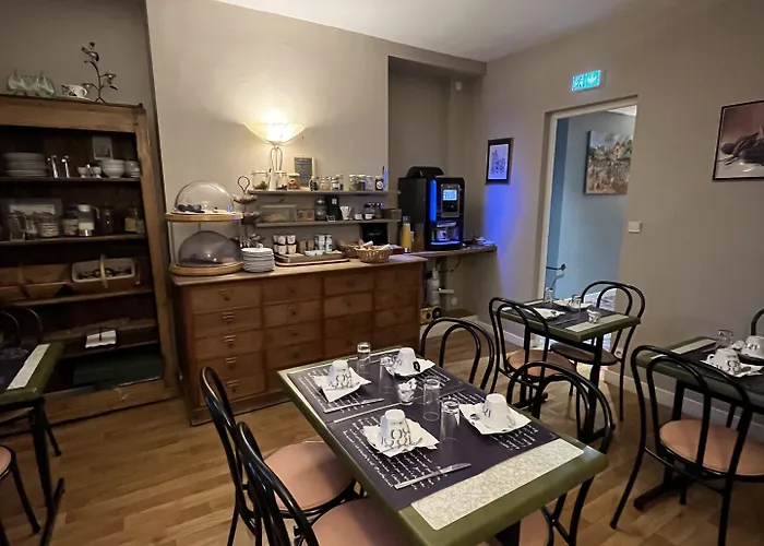 Contact Hotel Hotel De Troyes