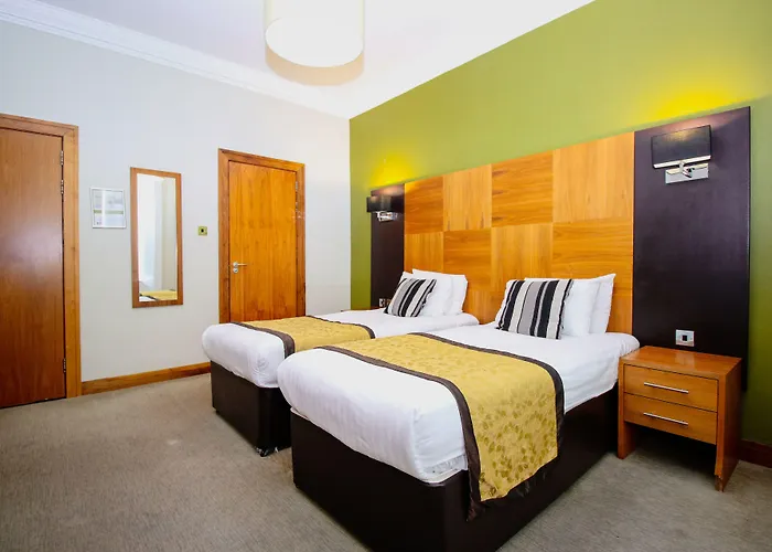 Acorn Hotel