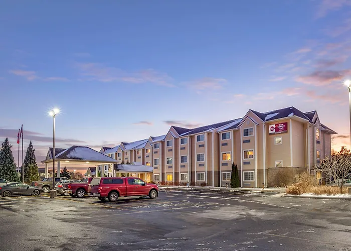 Hotel: Best Western Plus Woodstock Inn & Suites