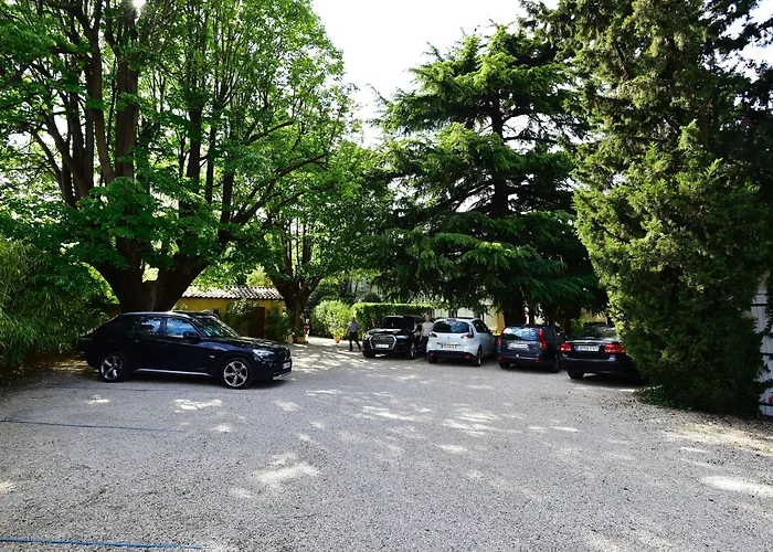 Le Chalet Fleuri