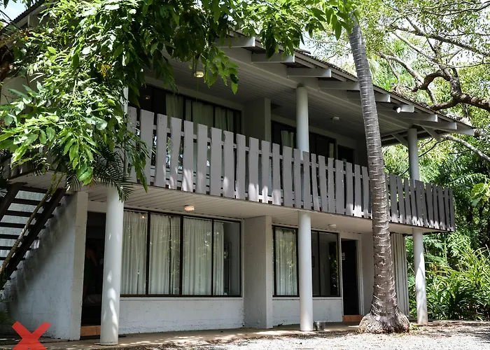 Base Airlie Beach Resort