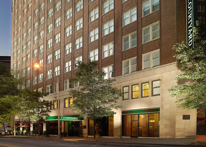 Courtyard By Marriott Atlanta Downtown