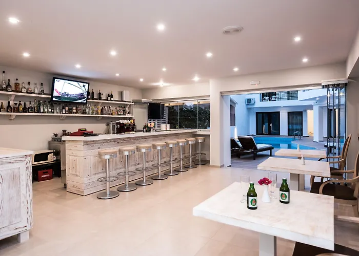 Artemis Hotel Apartments