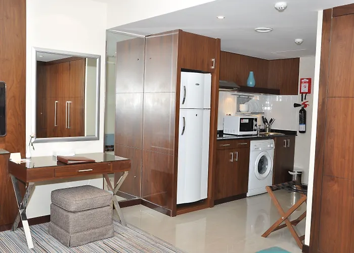 Phoenix Plaza Hotel Apartments