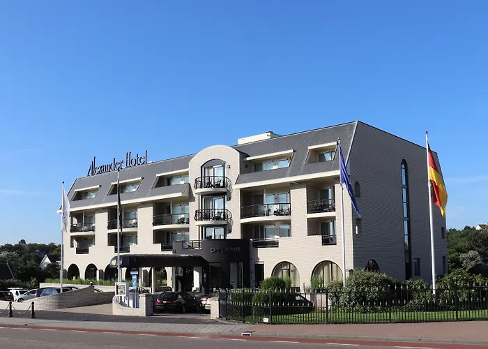 Alexander Hotel