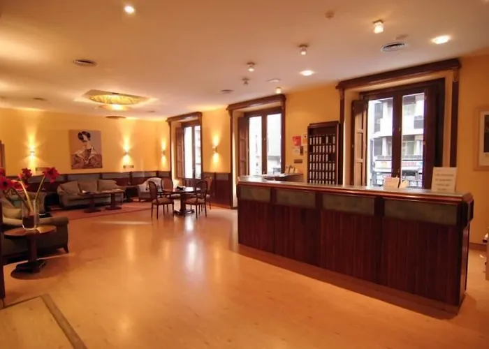 Hostal Cataluna
