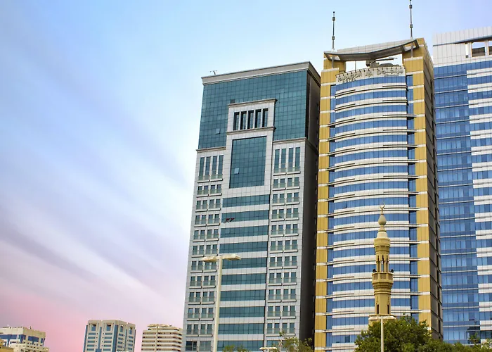 Self catering: Paragon Hotel