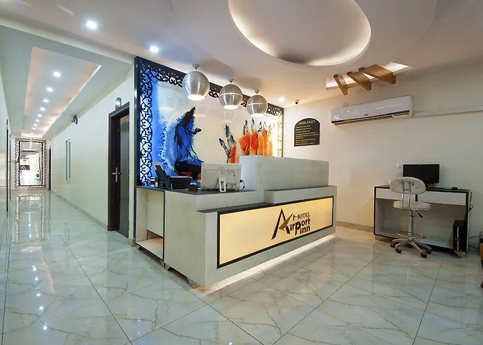Airport Inn Mahipalpur