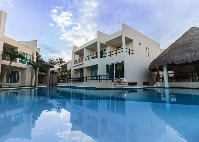 Coral Maya Stay Suites