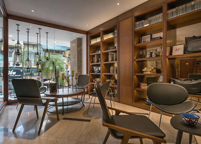 Hanoi E Central Luxury Hotel