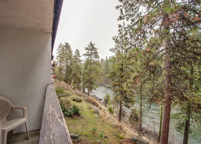 Alpine Rivers Inn