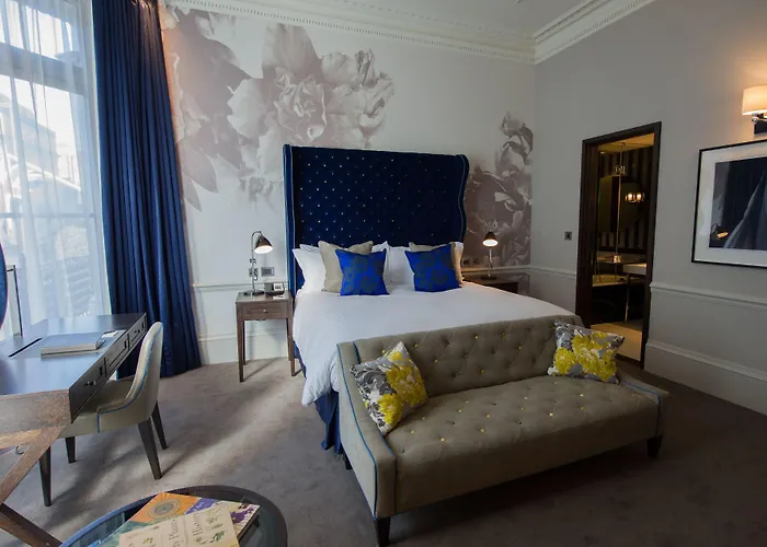 Resort: The Ampersand Hotel - Small Luxury Hotels Of The World