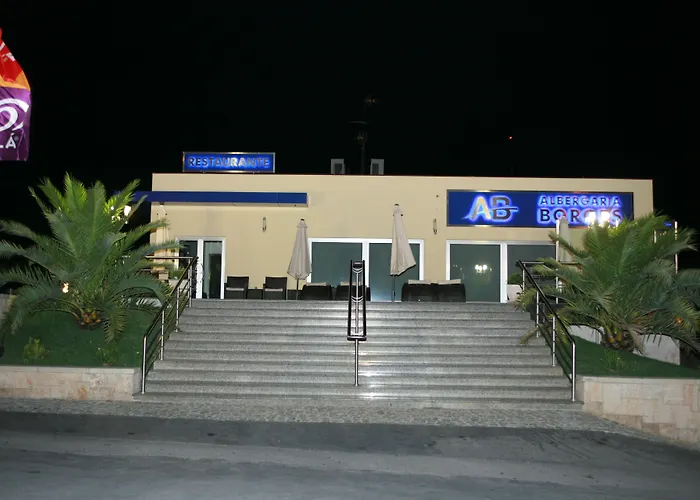 Hotel Albergaria Borges