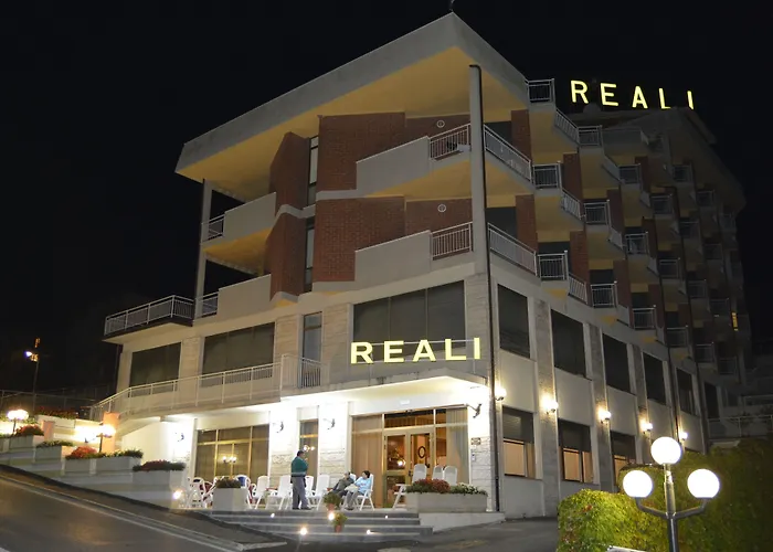  Reali