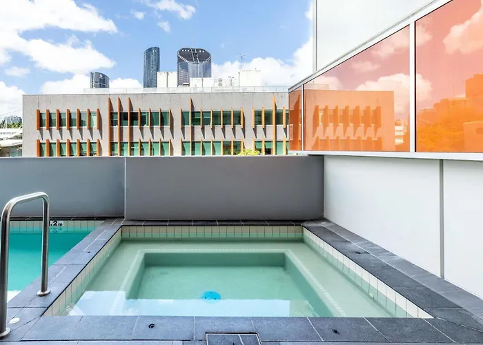Resorts Guide Mantra South Bank Brisbane