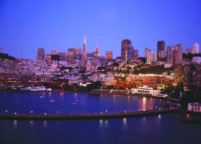 Luxury hotel only: The Fairmont Heritage Place Ghirardelli Square