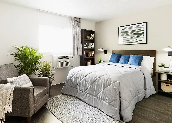 Intown Suites Extended Stay Newport News Va - City Center